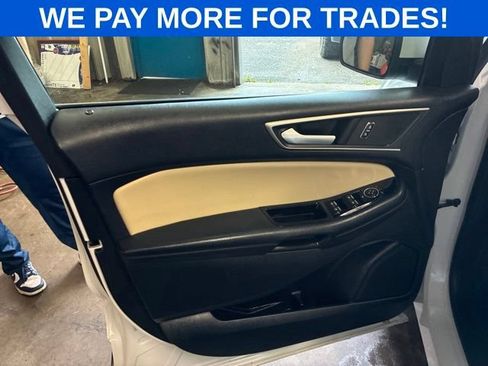 Used 2019 Ford Edge SEL w/ Equipment Group 201A AWD/4WD image 6