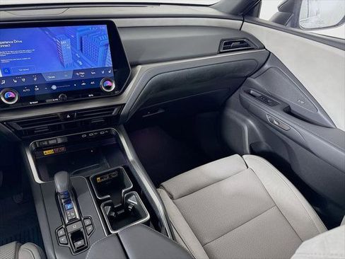 Certified 2026 Lexus TX 350 AWD w/ Technology Package image 25