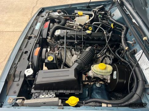 Used 1999 Jeep Cherokee Sport image 16