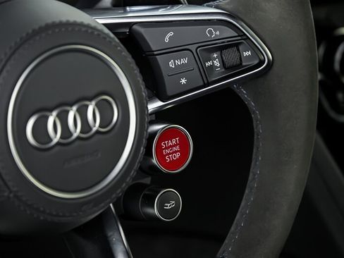 Used 2022 Audi R8 V10 performance AWD/4WD image 27