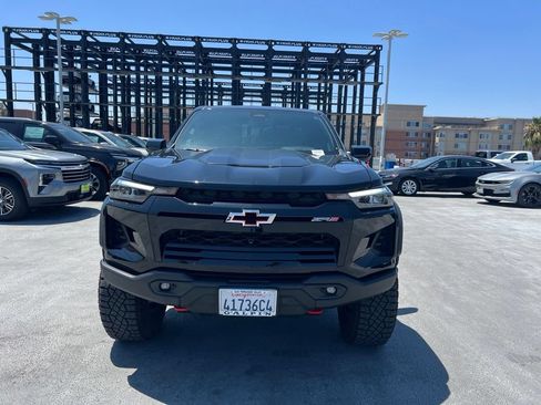 Used 2024 Chevrolet Colorado ZR2 w/ ZR2 Bison Edition AWD/4WD image 2