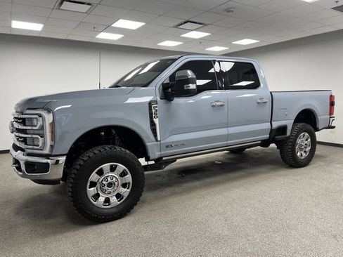 Used 2024 Ford F350 Lariat w/ Lariat Ultimate Package image 6