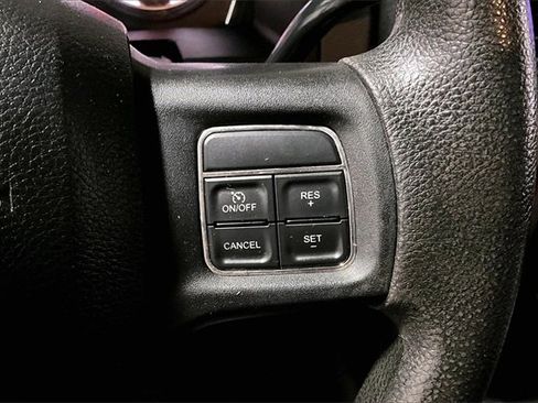 Used 2014 RAM 2500 Tradesman w/ Chrome Appearance Group image 23