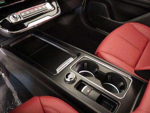 New 2026 Lincoln Corsair Reserve w/ Jet Appearance Package FWD image 9