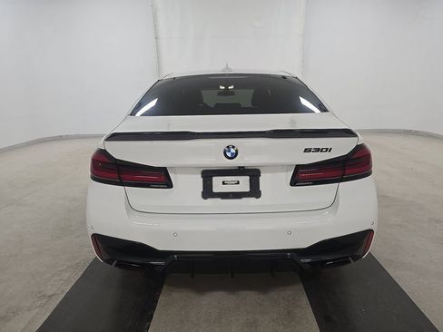 Used 2023 BMW 530i w/ M Sport Package RWD image 8