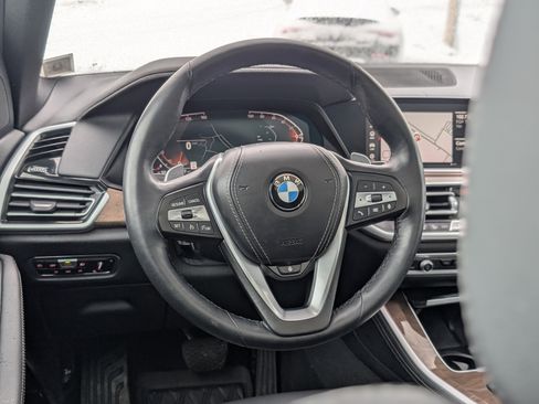 Used 2021 BMW X5 xDrive40i w/ Premium Package 3 image 18