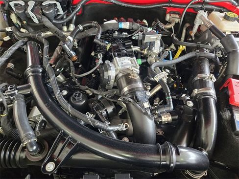 Used 2024 Ford Bronco Wildtrak image 32