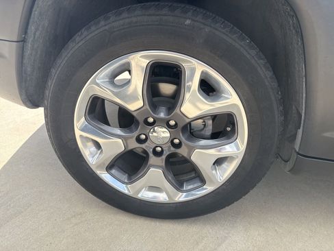 Used 2021 Jeep Compass Limited image 22