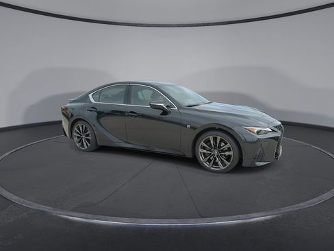 Used 2025 Lexus IS 350 F Sport RWD image 2