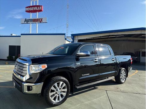 Used 2017 Toyota Tundra Limited image 38