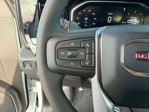 New 2026 GMC Sierra 1500 SLT w/ SLT Premium Package AWD/4WD image 28