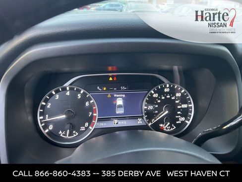 Certified 2024 Nissan Titan SV w/ SV Bronze Edition Package image 50