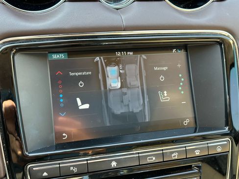 Used 2016 Jaguar XJ L Portfolio image 38