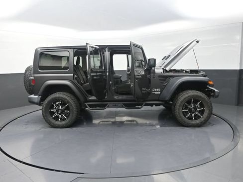 Used 2018 Jeep Wrangler Unlimited Sport AWD/4WD image 45