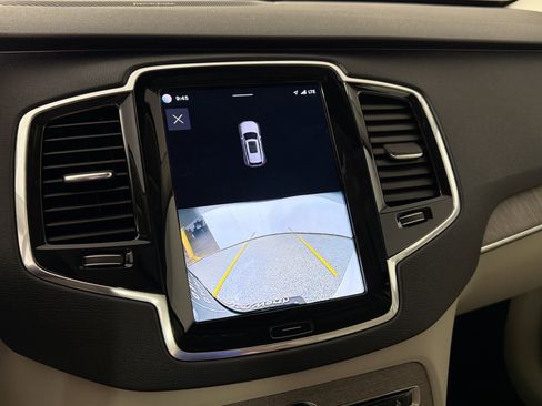 Used 2023 Volvo XC90 B6 Plus w/ Protection Package Premier image 14