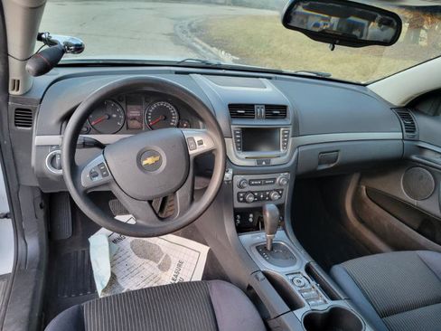 Used 2012 Chevrolet Caprice image 16