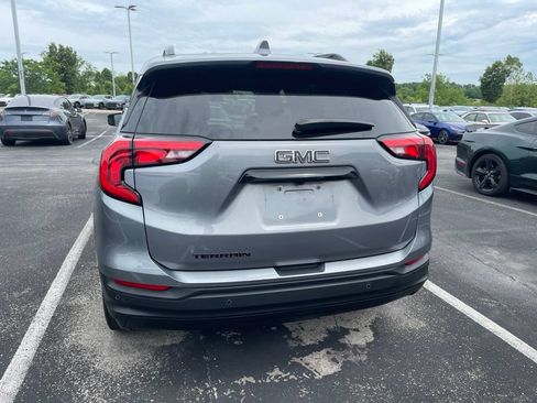 Used 2019 GMC Terrain SLE w/ Driver Convenience Package FWD image 6