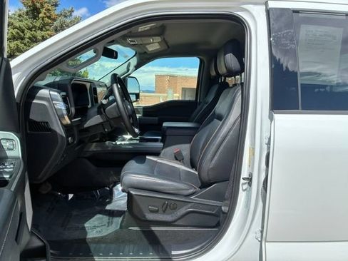 Used 2025 Ford F250 Lariat AWD/4WD image 11