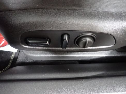 Used 2018 Buick Regal Preferred w/ Sights and Sounds Package FWD image 21