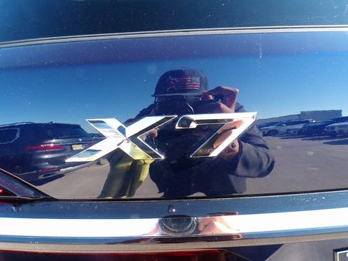 Certified 2025 BMW X7 xDrive40i image 28