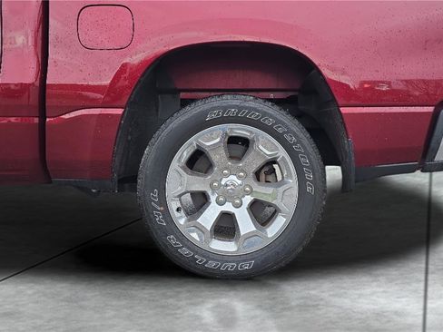 Used 2023 RAM 1500 Big Horn AWD/4WD image 30