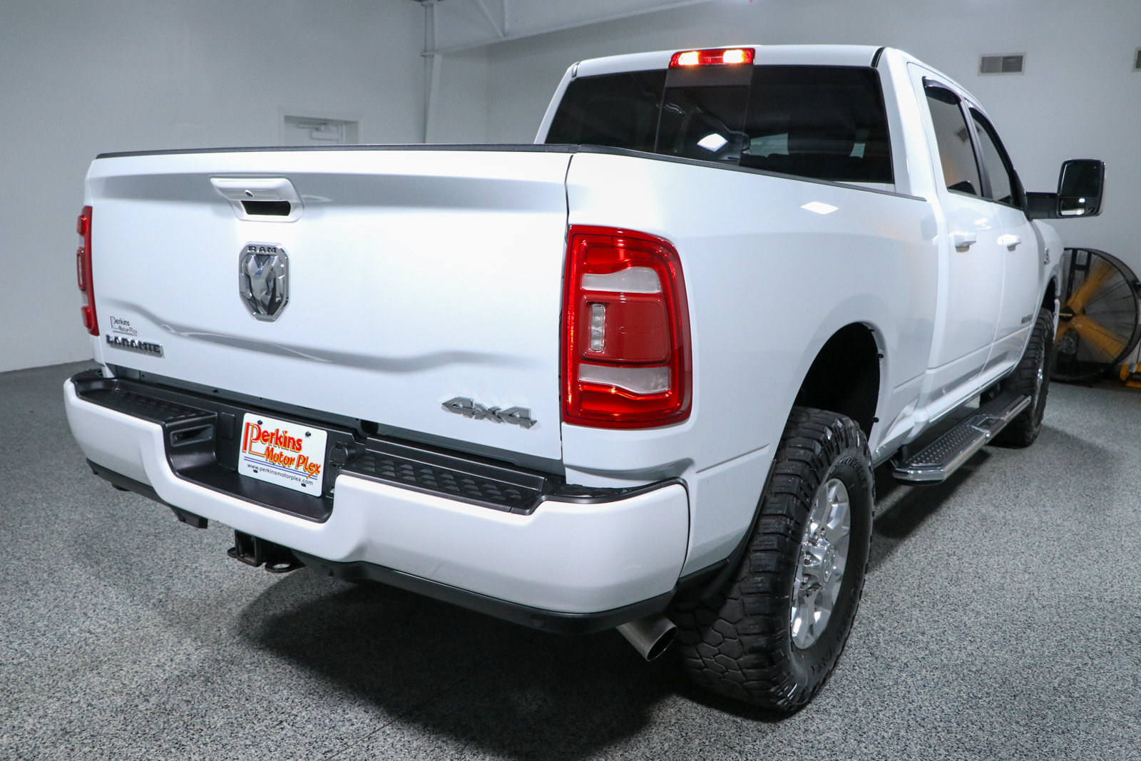 Used 2024 RAM 2500 Laramie w/ Bed Utility Group AWD/4WD image 7