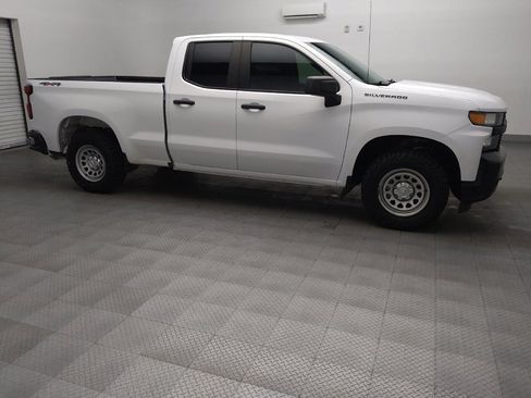 Used 2021 Chevrolet Silverado 1500 W/T w/ WT Value Package AWD/4WD image 11
