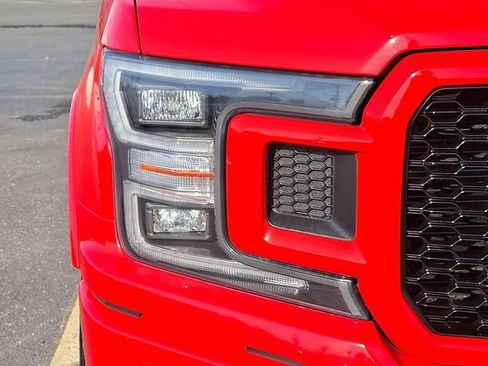 Used 2020 Ford F150 Lariat w/ Equipment Group 502A Luxury AWD/4WD image 9