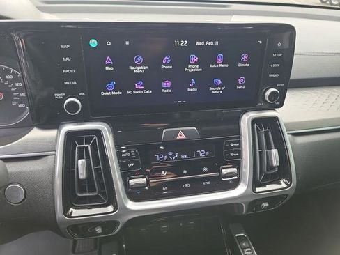 Used 2021 Kia Sorento SX image 30