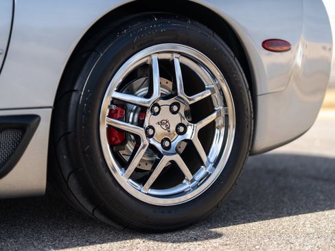 Used 2004 Chevrolet Corvette Z06 w/ Memory Package image 66