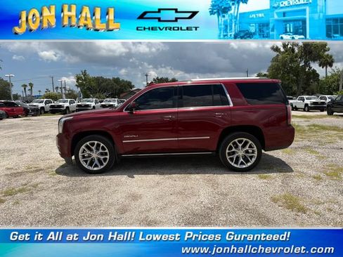 Used 2018 GMC Yukon Denali w/ Open Road Package AWD/4WD image 4