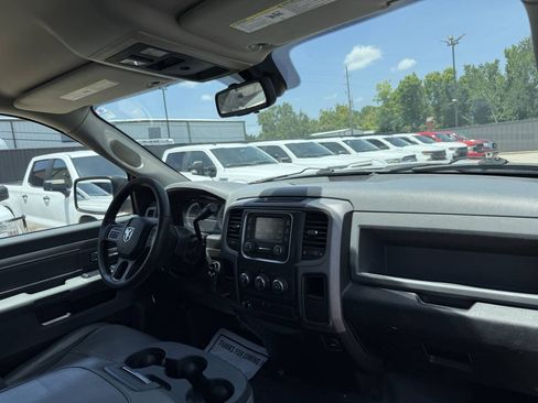 Used 2014 RAM 2500 Tradesman RWD image 12