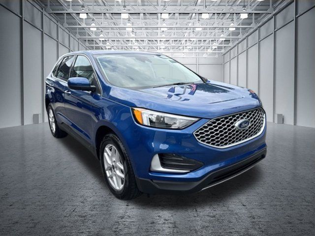 Certified 2024 Ford Edge SEL AWD/4WD image 5