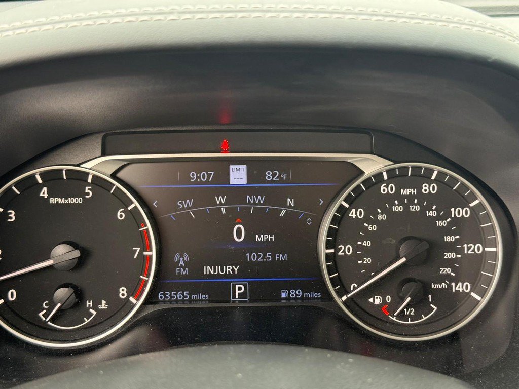 Used 2023 Nissan Altima 2.5 SV w/ SV Premium Package FWD image 24