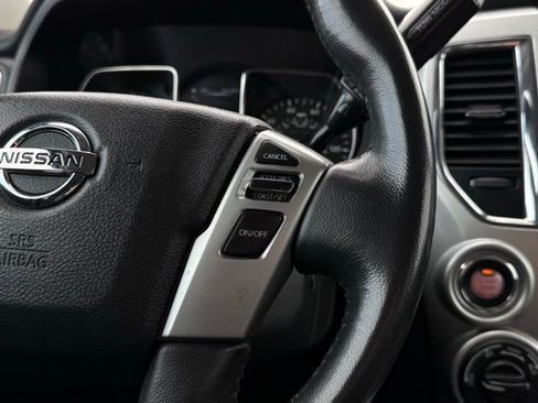 Used 2016 Nissan Titan XD image 20