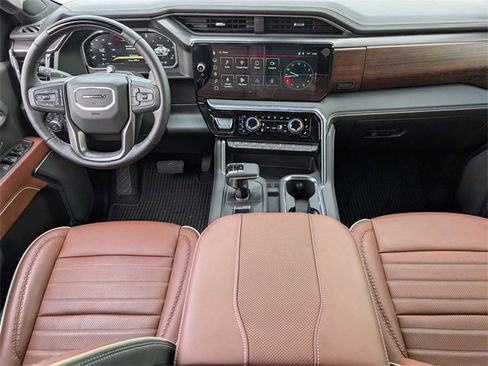 Certified 2026 GMC Sierra 1500 Denali Ultimate image 9