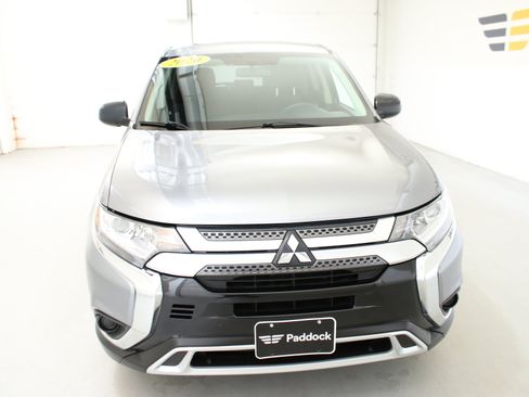 Used 2020 Mitsubishi Outlander ES AWD/4WD image 2