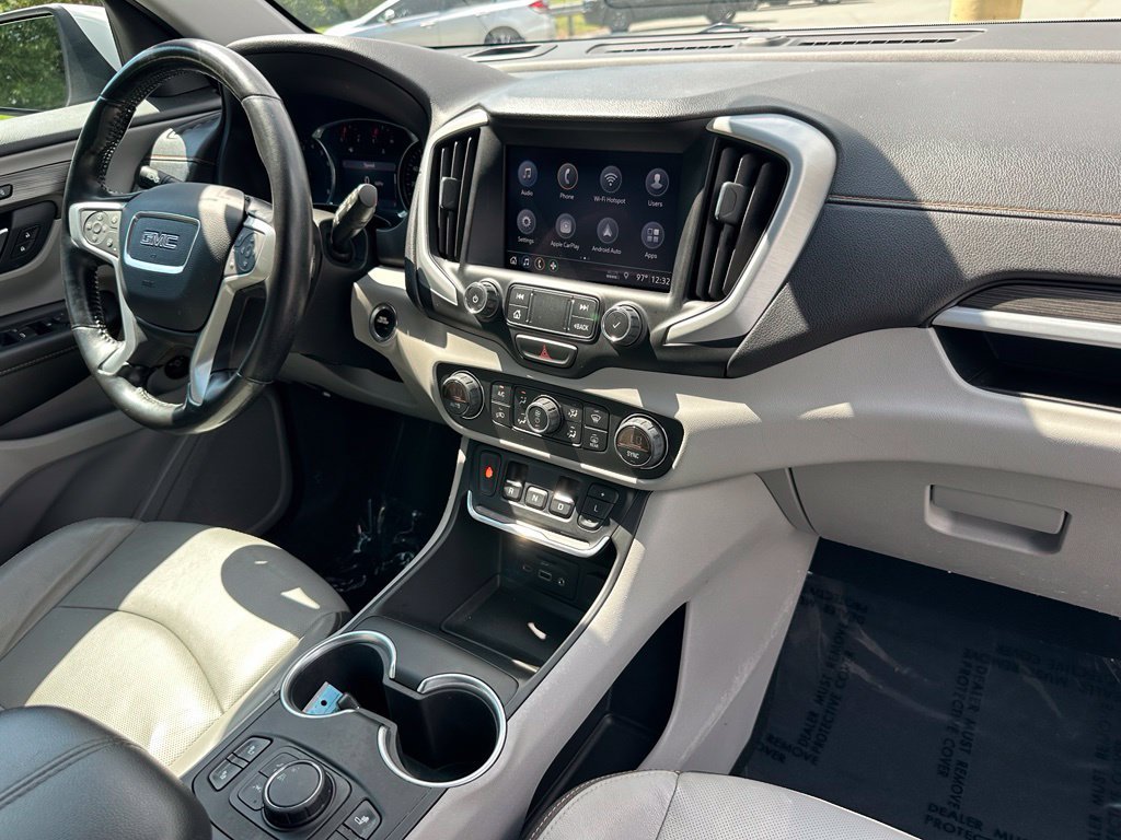 Used 2020 GMC Terrain SLT w/ Preferred Package FWD image 17