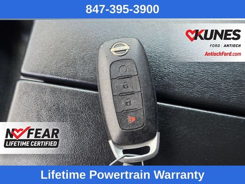 Used 2023 Nissan Rogue SV FWD image 43