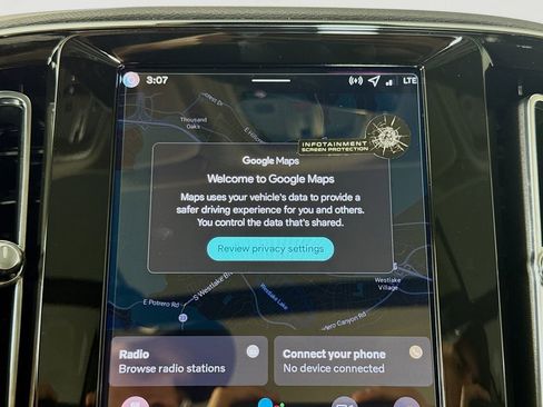 New 2026 Volvo XC40 B5 Plus w/ Protection Package Premier image 13