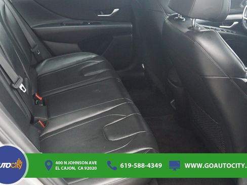 Used 2024 Hyundai Elantra Limited FWD image 13