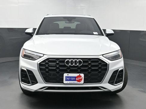 Used 2023 Audi Q5 2.0T Premium w/ Convenience Package AWD/4WD image 41