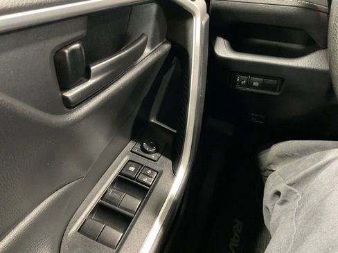Used 2023 Toyota RAV4 LE image 17