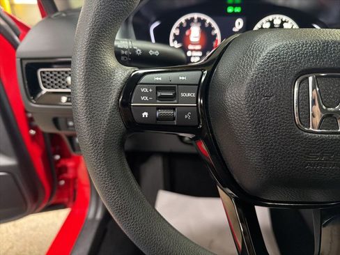 Used 2025 Honda Civic LX image 17