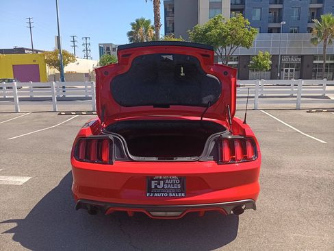 Used 2016 Ford Mustang Premium RWD image 9
