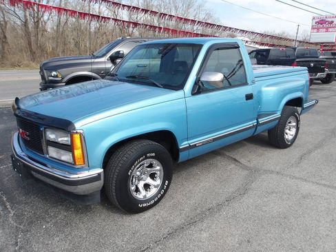 Used 1993 GMC Sierra 1500 2WD Regular Cab image 1