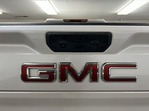 Certified 2024 GMC Sierra 2500 SLT w/ SLT Convenience Package image 30