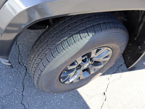 Used 2023 Toyota Tacoma SR5 image 41