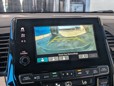 Used 2023 Honda Odyssey Touring image 13