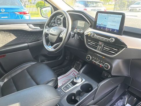 Used 2020 Ford Escape SEL AWD/4WD image 31